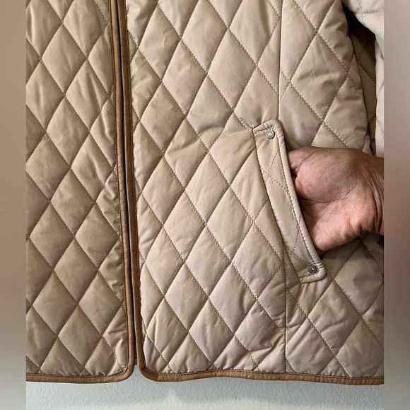 Ralph Lauren Diamond Quilted Barn Jacket With Faux Leather Trim Oatmeal Size M - Picture 8 of 13